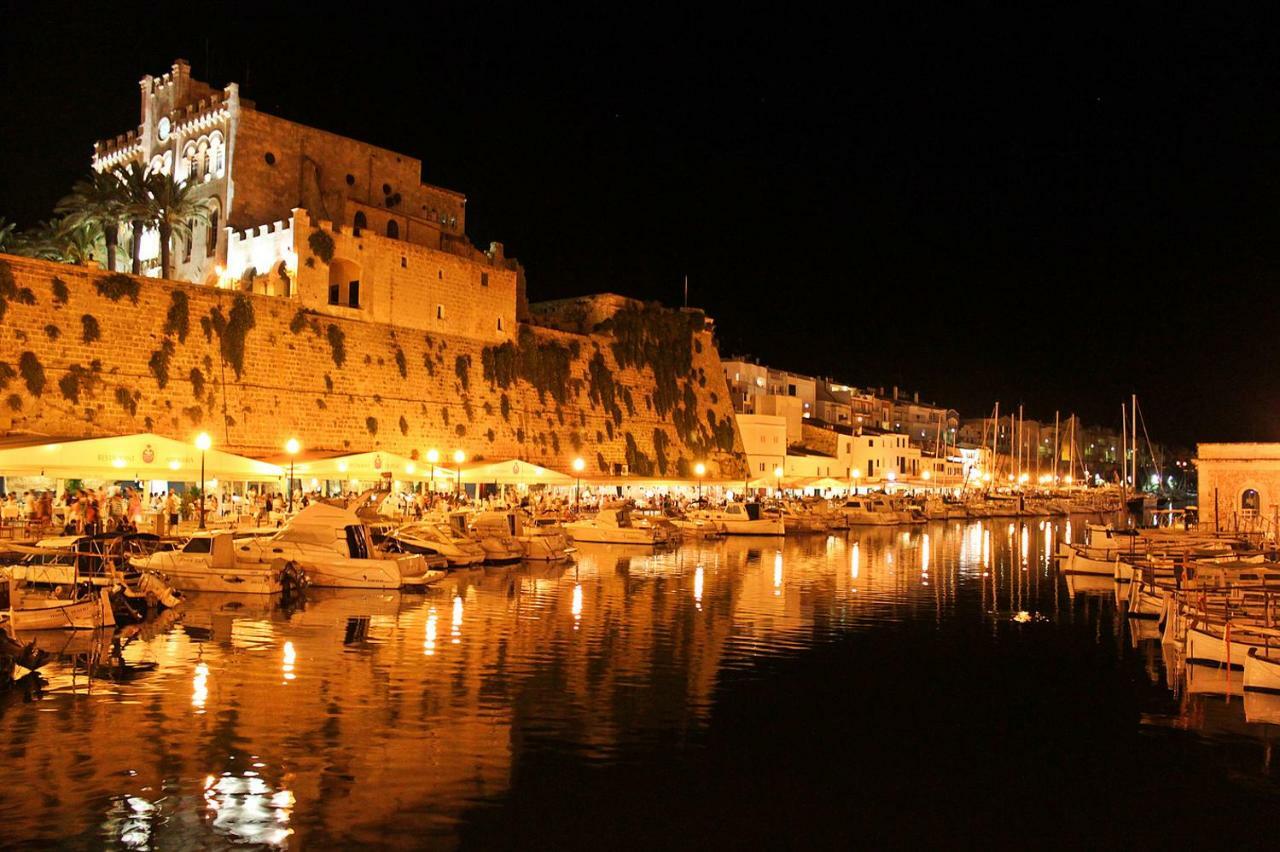 Santa Rosalia Villa Ciutadella  Exteriör bild